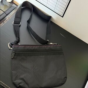 Thirty One Black Crossbody Shoulder Bag - Lightweight Everyday Carry